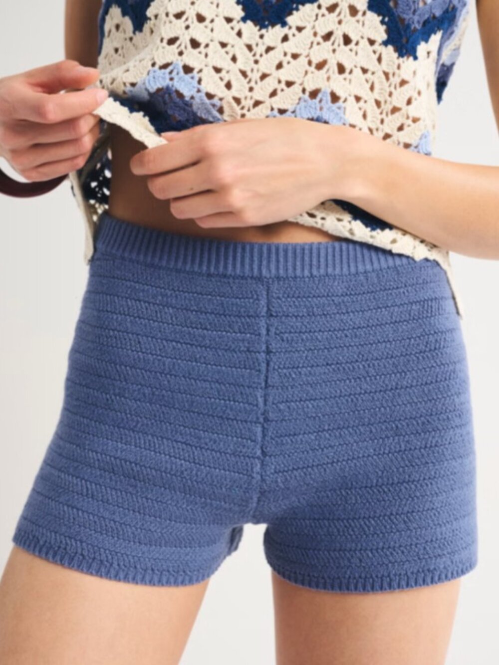 Abercrombie High Rise Crochet Mini Shorts size S NWOT